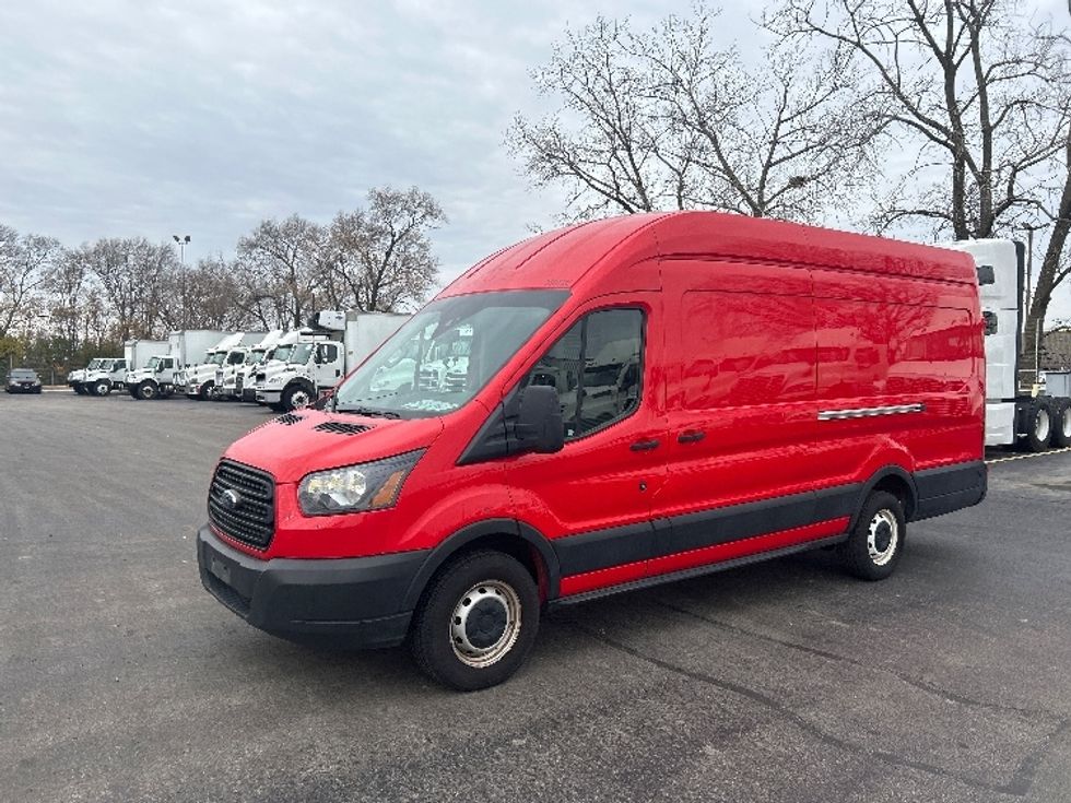 Cargo Van (Panel Van)-Light and Medium Duty Trucks-Ford-2019-Transit 250-East Chicago-IN-153,792\n\t\tmiles-$ 22,500 - Image 3