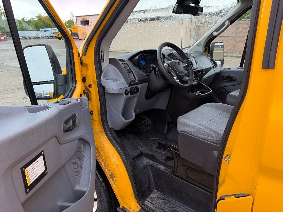 Cargo Van (Panel Van)-Light and Medium Duty Trucks-Ford-2019-Transit 250-Gahanna-OH-124,162\n\t\tmiles-$ 27,750 - Image 16