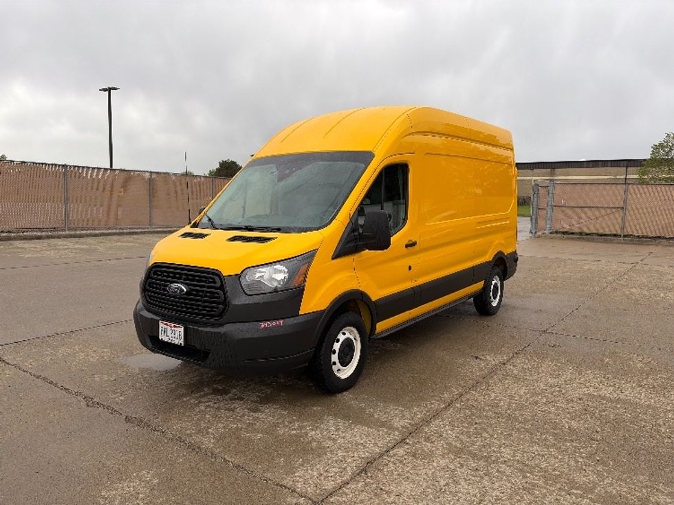 Cargo Van (Panel Van)-Light and Medium Duty Trucks-Ford-2019-Transit 250-Gahanna-OH-124,162\n\t\tmiles-$ 27,750 - Image 3