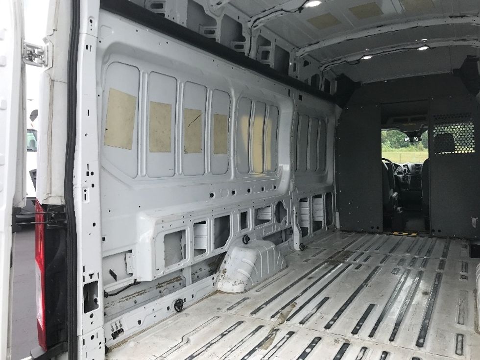 2019 Ford Transit photo 7