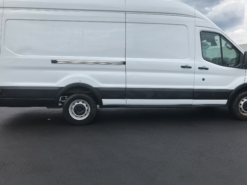 2019 Ford Transit photo 10