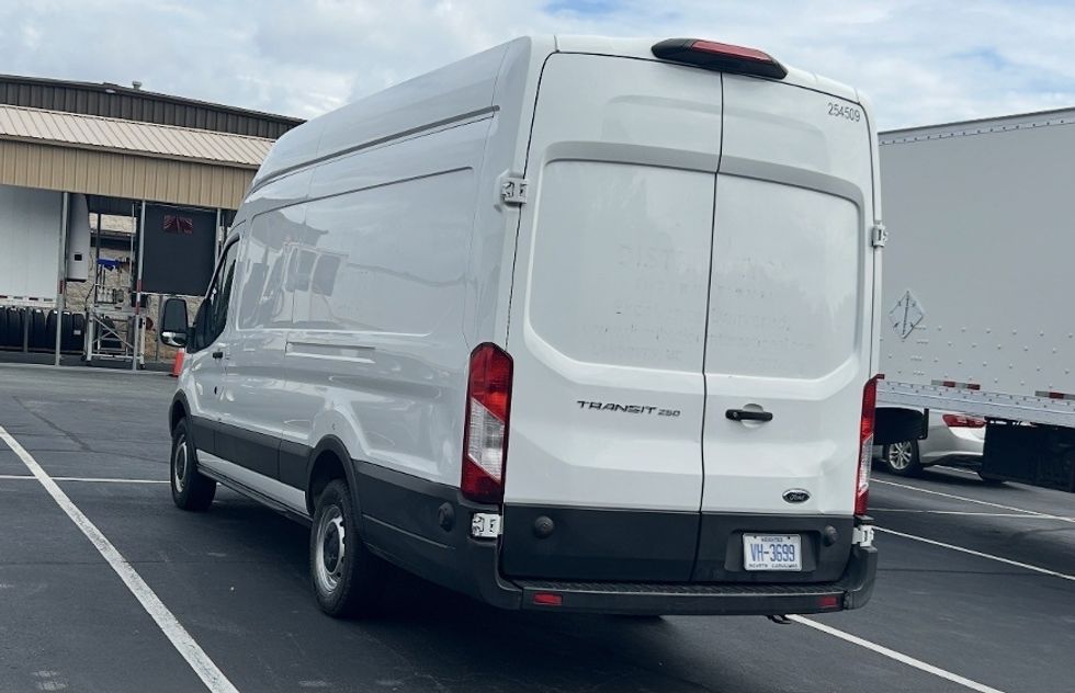 2019 Ford Transit photo 3