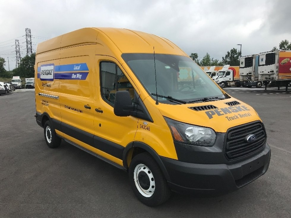 Used Cargo Vans for Sale in SC Penske Used Trucks