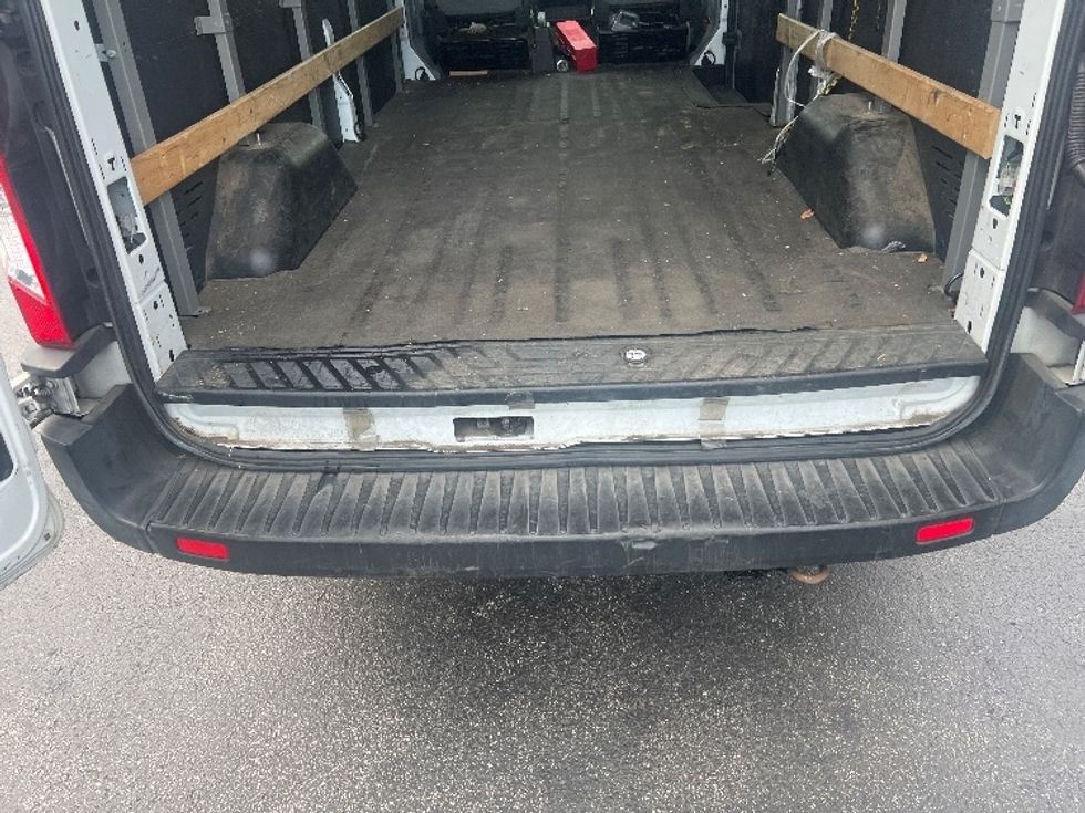 Cargo Van (Panel Van)-Light and Medium Duty Trucks-Ford-2019-Transit 250-Jessup-MD-134,275\n\t\tmiles-$ 29,750 - Image 10