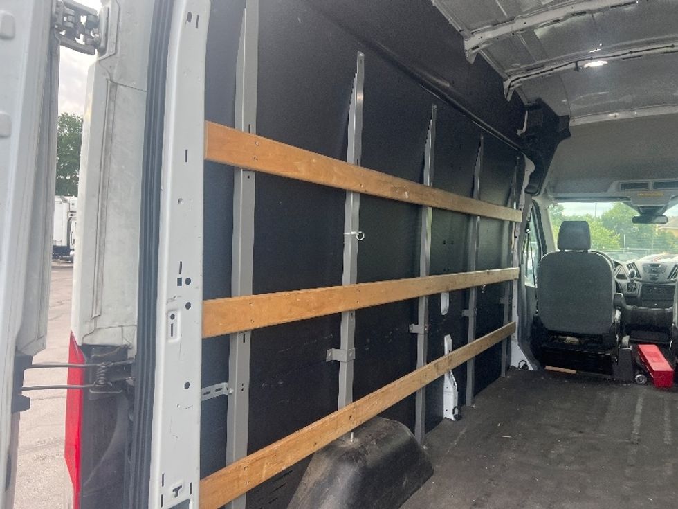 Cargo Van (Panel Van)-Light and Medium Duty Trucks-Ford-2019-Transit 250-Jessup-MD-134,275\n\t\tmiles-$ 29,750 - Image 11