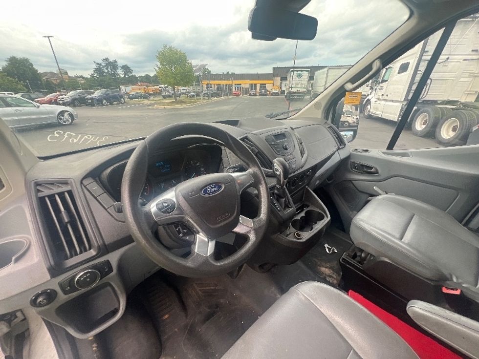 Cargo Van (Panel Van)-Light and Medium Duty Trucks-Ford-2019-Transit 250-Jessup-MD-134,275\n\t\tmiles-$ 29,750 - Image 17