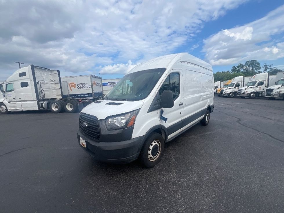 Cargo Van (Panel Van)-Light and Medium Duty Trucks-Ford-2019-Transit 250-Jessup-MD-134,275\n\t\tmiles-$ 29,750 - Image 3