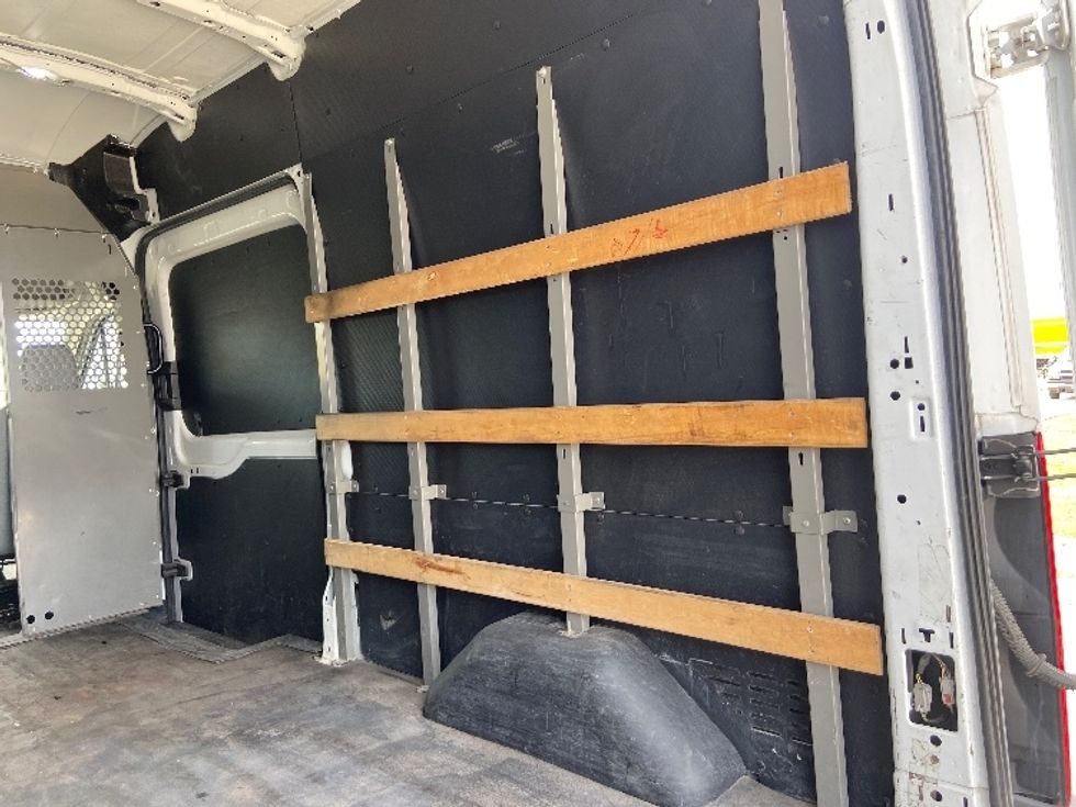 Cargo Van (Panel Van)-Light and Medium Duty Trucks-Ford-2019-Transit 250-Laredo-TX-101,131\n\t\tmiles-$ 34,750 - Image 10