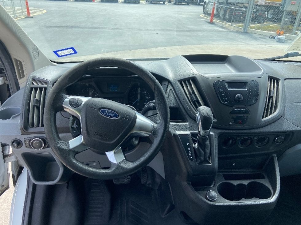 Cargo Van (Panel Van)-Light and Medium Duty Trucks-Ford-2019-Transit 250-Laredo-TX-101,131\n\t\tmiles-$ 34,750 - Image 16