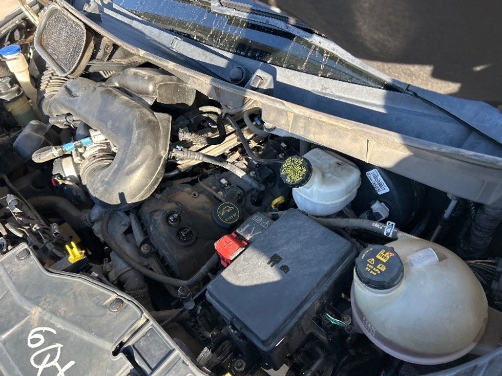 Cargo Van (Panel Van)-Light and Medium Duty Trucks-Ford-2019-Transit 250-Lubbock-TX-142,987\n\t\tmiles-$ 31,250 - Image 23