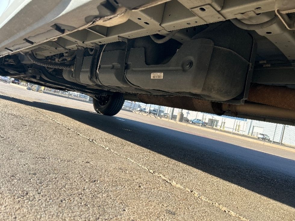 Cargo Van (Panel Van)-Light and Medium Duty Trucks-Ford-2019-Transit 250-Lubbock-TX-142,987\n\t\tmiles-$ 31,250 - Image 5