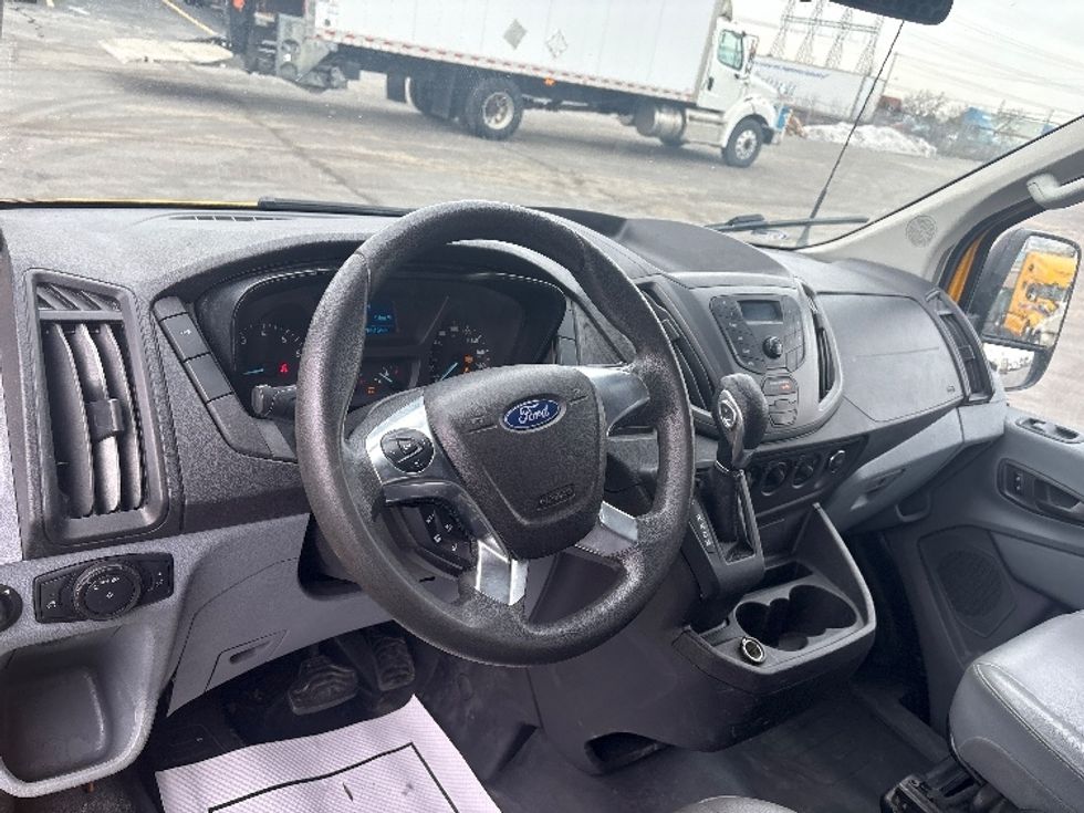 Cargo Van (Panel Van)-Light and Medium Duty Trucks-Ford-2019-Transit 250-Mississauga-ON-126,598\n\t\tkm-$ 40,750 - Image 14