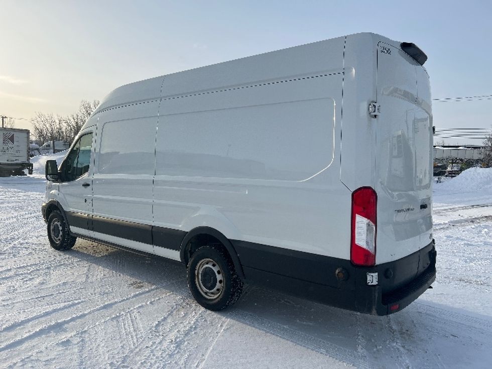 Cargo Van (Panel Van)-Light and Medium Duty Trucks-Ford-2019-Transit 250-Montreal-PQ-221,650\n\t\tkm-$ 34,250 - Image 5