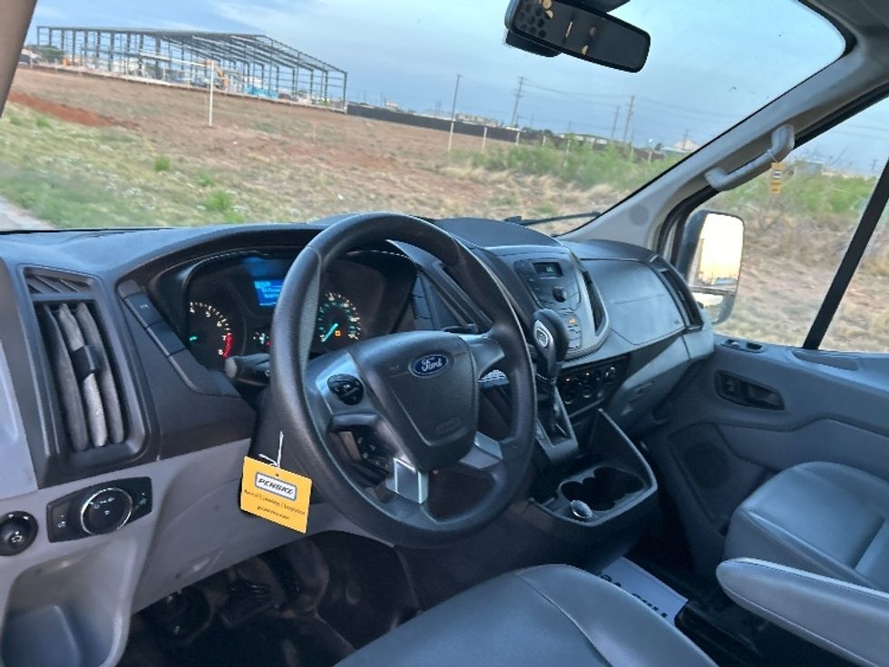 Cargo Van (Panel Van)-Light and Medium Duty Trucks-Ford-2019-Transit 250-Odessa-TX-178,340\n\t\tmiles-$ 28,000 - Image 14