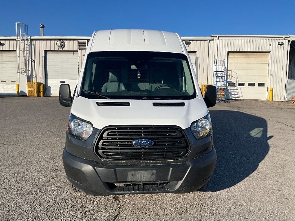 Cargo Van (Panel Van)-Light and Medium Duty Trucks-Ford-2019-Transit 250-Ottawa-ON-100,487\n\t\tkm-$ 49,000 - Image 2