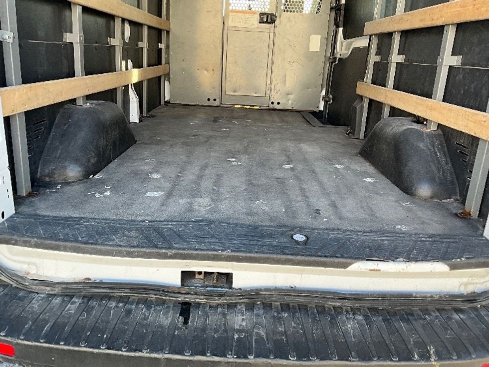 Cargo Van (Panel Van)-Light and Medium Duty Trucks-Ford-2019-Transit 250-Ottawa-ON-100,487\n\t\tkm-$ 49,000 - Image 8