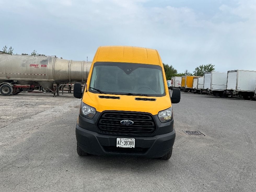 Cargo Van (Panel Van)-Light and Medium Duty Trucks-Ford-2019-Transit 250-Ottawa-ON-152,384\n\t\tkm-$ 32,000 - Image 2