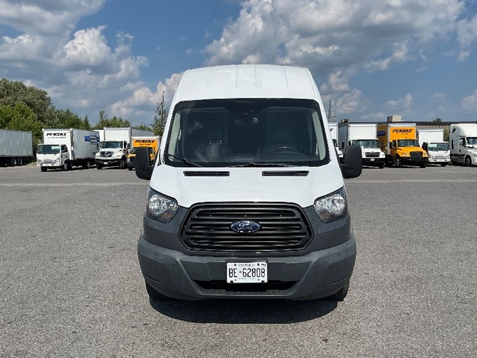 Cargo Van (Panel Van)-Light and Medium Duty Trucks-Ford-2019-Transit 250-Ottawa-ON-205,470\n\t\tkm-$ 38,000 - Image 2
