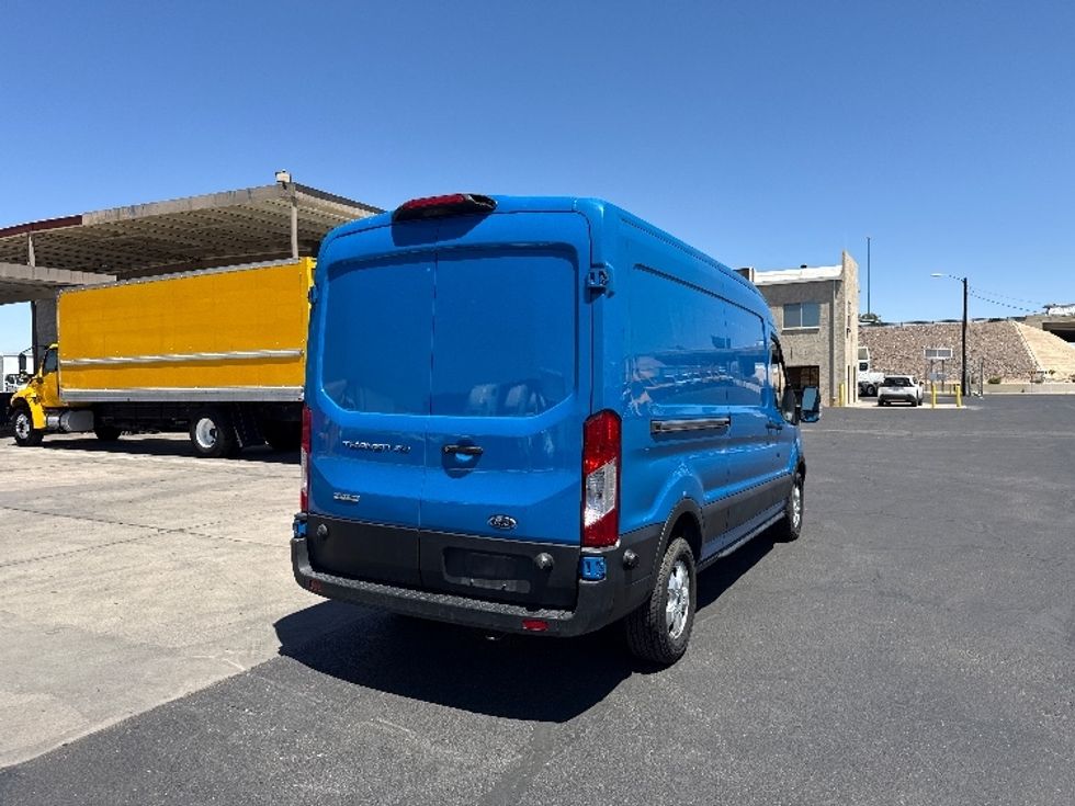 Cargo Van (Panel Van)-Light and Medium Duty Trucks-Ford-2019-Transit 250-Phoenix-AZ-102,055\n\t\tmiles-$ 29,000 - Image 11