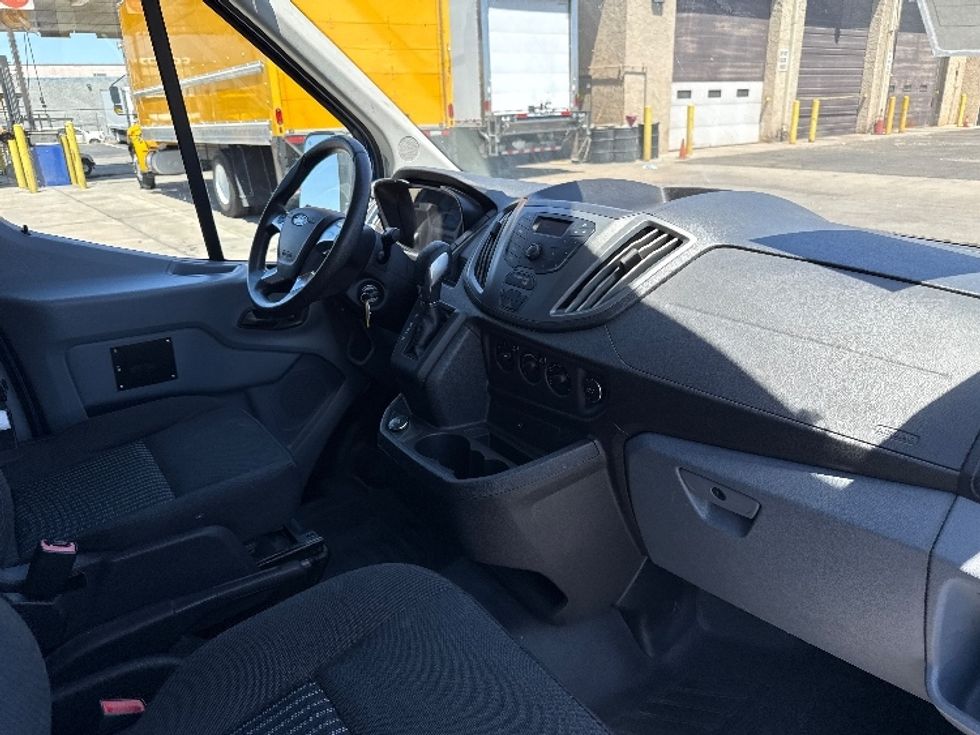 Cargo Van (Panel Van)-Light and Medium Duty Trucks-Ford-2019-Transit 250-Phoenix-AZ-102,055\n\t\tmiles-$ 29,000 - Image 20