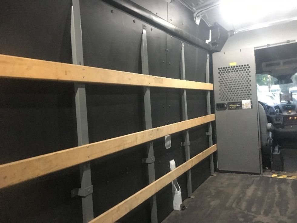 Cargo Van (Panel Van)-Light and Medium Duty Trucks-Ford-2019-Transit 250-Pittsburgh-PA-153,564\n\t\tmiles-$ 28,250 - Image 10