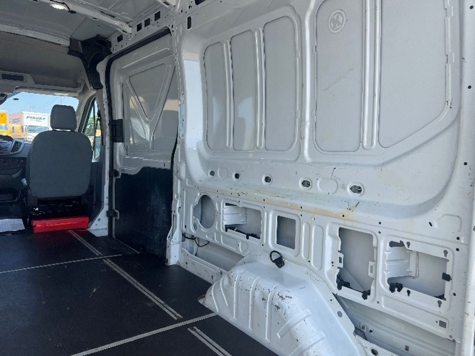Cargo Van (Panel Van)-Light and Medium Duty Trucks-Ford-2019-Transit 250-Rochester-NY-114,410\n\t\tmiles-$ 24,250 - Image 12