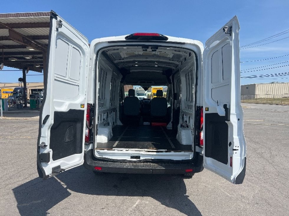 Cargo Van (Panel Van)-Light and Medium Duty Trucks-Ford-2019-Transit 250-Rochester-NY-114,410\n\t\tmiles-$ 24,250 - Image 8