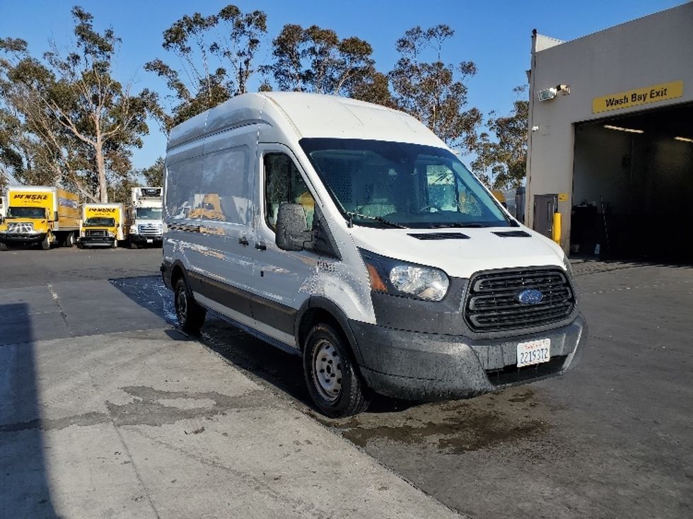 Cargo Van (Panel Van)-Light and Medium Duty Trucks-Ford-2019-Transit 250-Santa Ana-CA-151,302\n\t\tmiles-$ 28,750 - Image 1