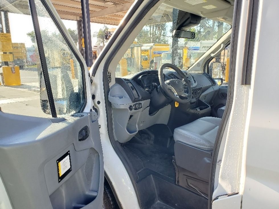Cargo Van (Panel Van)-Light and Medium Duty Trucks-Ford-2019-Transit 250-Santa Ana-CA-151,302\n\t\tmiles-$ 28,750 - Image 15