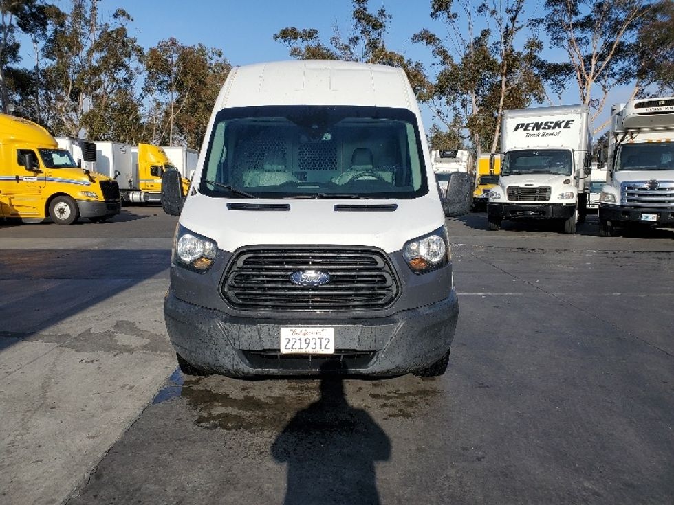 Cargo Van (Panel Van)-Light and Medium Duty Trucks-Ford-2019-Transit 250-Santa Ana-CA-151,302\n\t\tmiles-$ 28,750 - Image 2