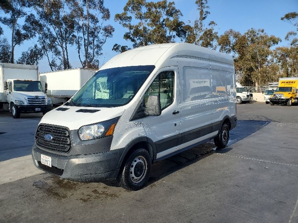 Cargo Van (Panel Van)-Light and Medium Duty Trucks-Ford-2019-Transit 250-Santa Ana-CA-151,302\n\t\tmiles-$ 28,750 - Image 3