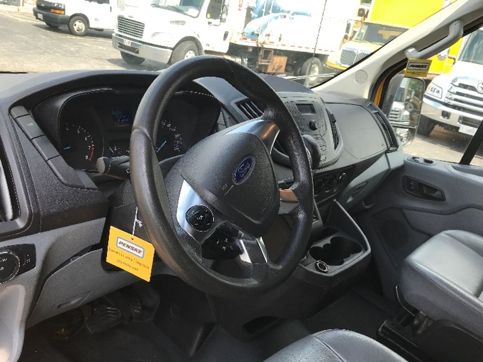 2019 Ford Transit photo 12