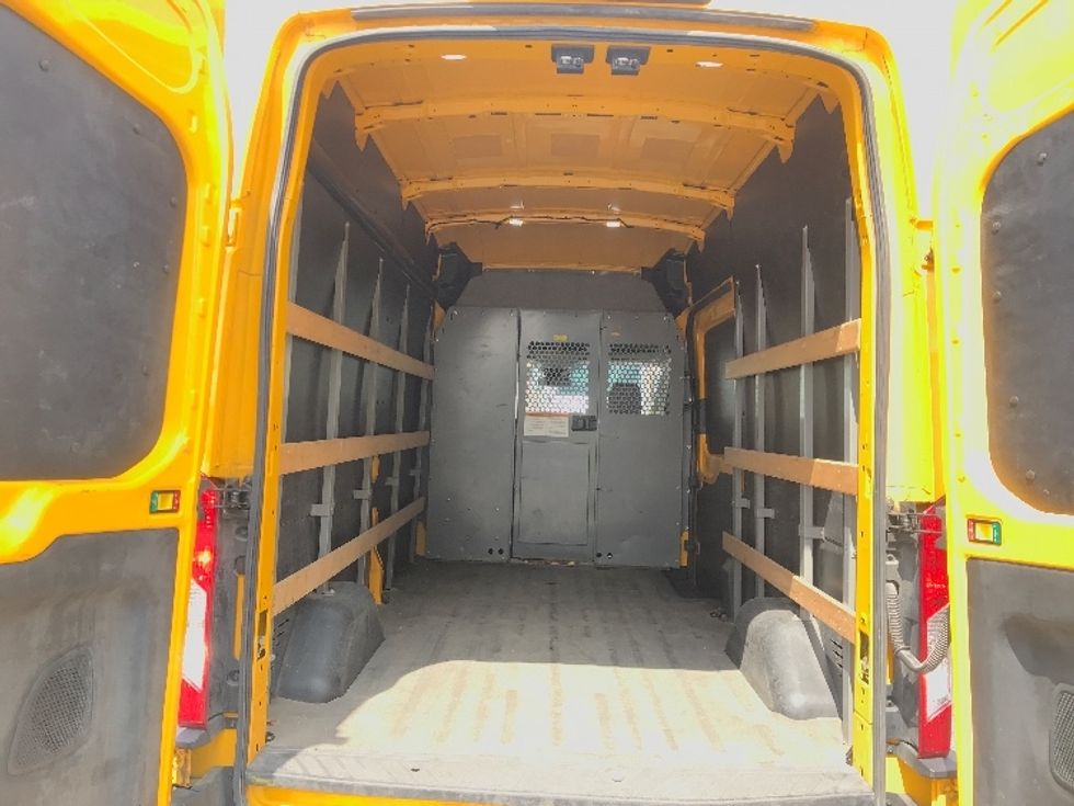 2019 Ford Transit photo 6