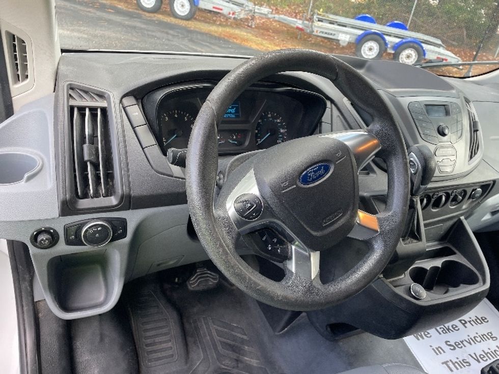 Cargo Van (Panel Van)-Light and Medium Duty Trucks-Ford-2019-Transit 250-Spartanburg-SC-103,772\n\t\tmiles-$ 34,000 - Image 17