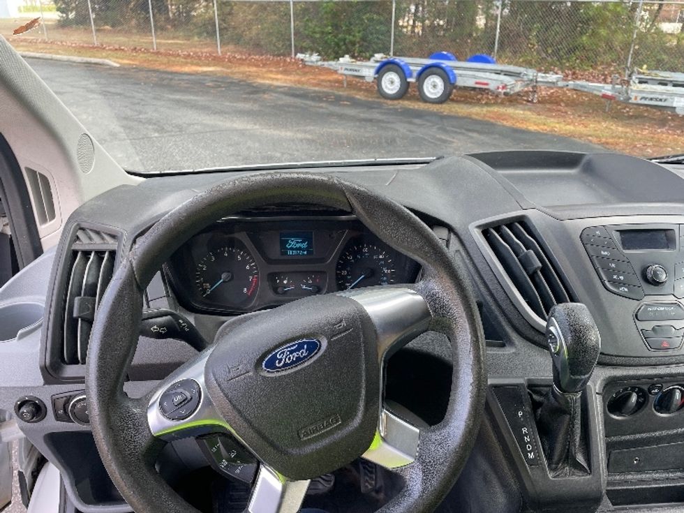 Cargo Van (Panel Van)-Light and Medium Duty Trucks-Ford-2019-Transit 250-Spartanburg-SC-103,772\n\t\tmiles-$ 34,000 - Image 18