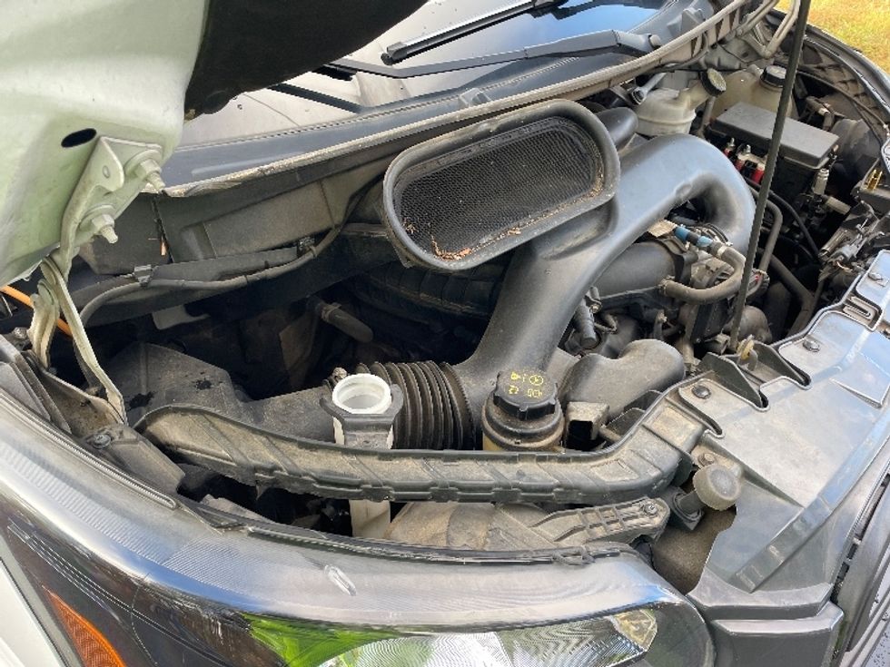 Cargo Van (Panel Van)-Light and Medium Duty Trucks-Ford-2019-Transit 250-Spartanburg-SC-103,772\n\t\tmiles-$ 34,000 - Image 23