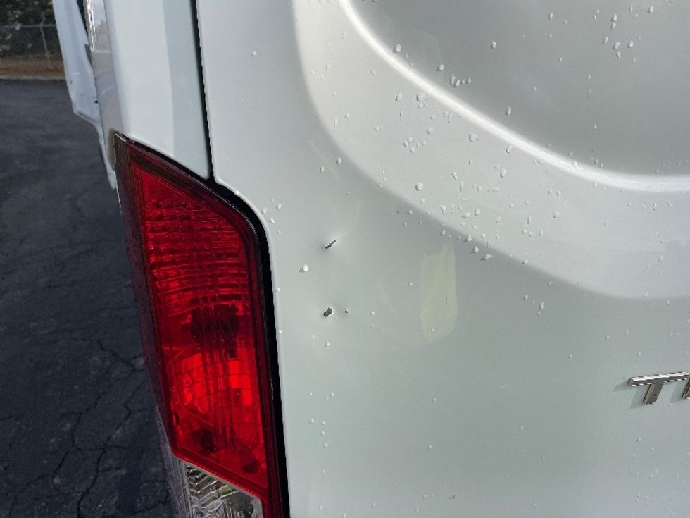 Cargo Van (Panel Van)-Light and Medium Duty Trucks-Ford-2019-Transit 250-Spartanburg-SC-103,772\n\t\tmiles-$ 34,000 - Image 27