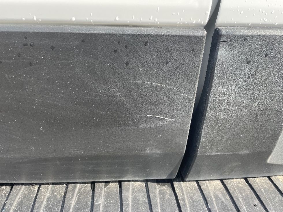 Cargo Van (Panel Van)-Light and Medium Duty Trucks-Ford-2019-Transit 250-Spartanburg-SC-103,772\n\t\tmiles-$ 34,000 - Image 28