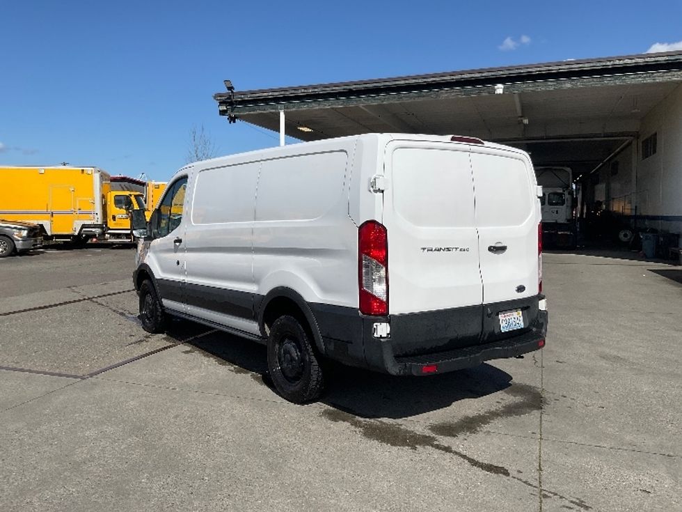 Cargo Van (Panel Van)-Light and Medium Duty Trucks-Ford-2019-Transit 250-Tacoma-WA-80,365\n\t\tmiles-$ 26,750 - Image 6