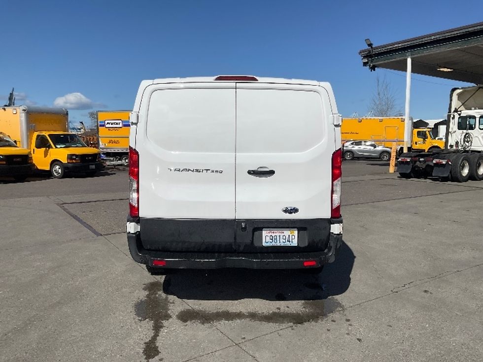 Cargo Van (Panel Van)-Light and Medium Duty Trucks-Ford-2019-Transit 250-Tacoma-WA-80,365\n\t\tmiles-$ 26,750 - Image 7