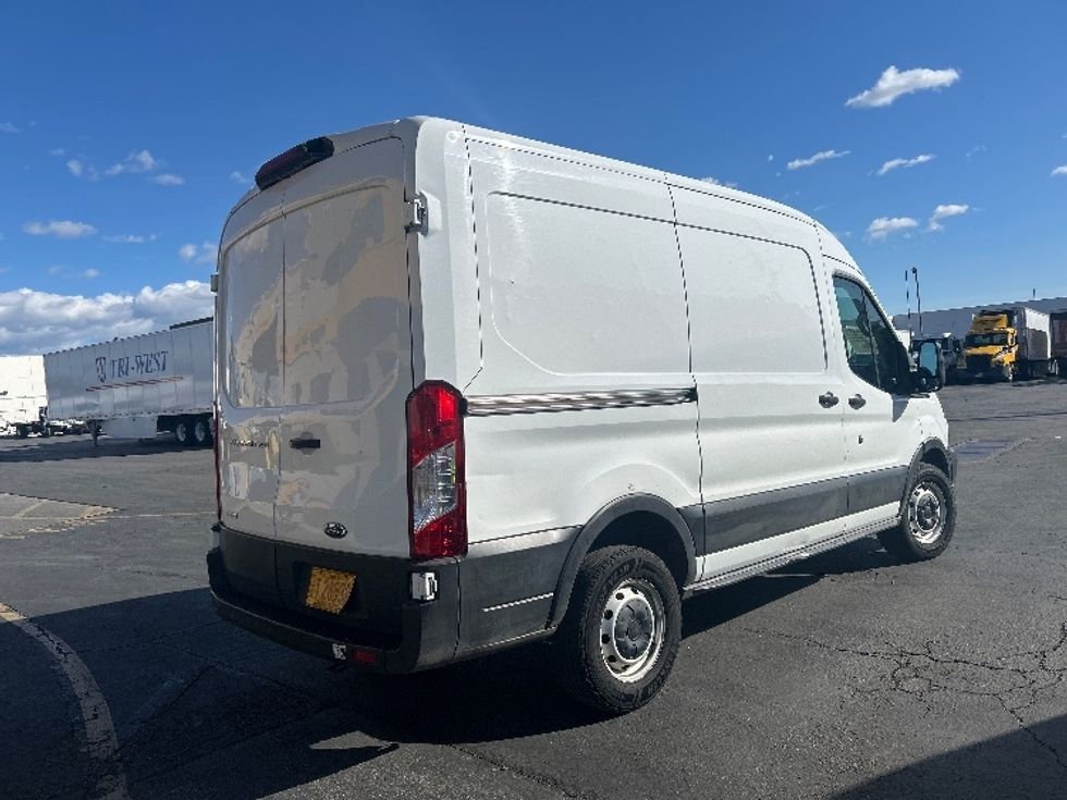 Cargo Van (Panel Van)-Light and Medium Duty Trucks-Ford-2019-Transit 250-Torrance-CA-48,566\n\t\tmiles-$ 30,000 - Image 13