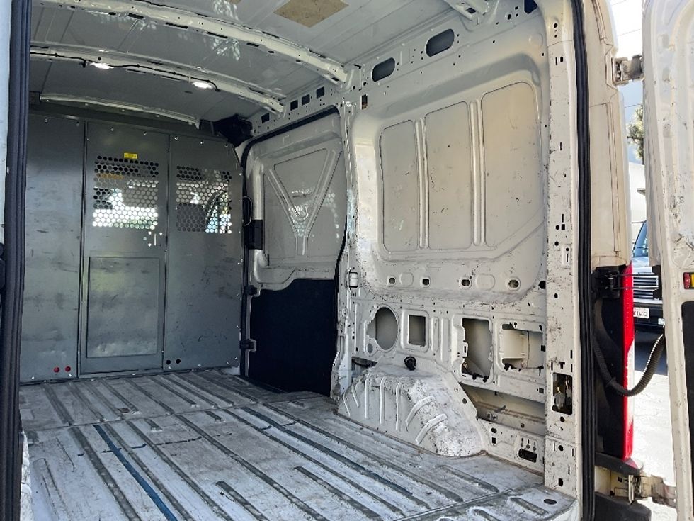 Cargo Van (Panel Van)-Light and Medium Duty Trucks-Ford-2019-Transit 250-Torrance-CA-55,893\n\t\tmiles-$ 29,500 - Image 12