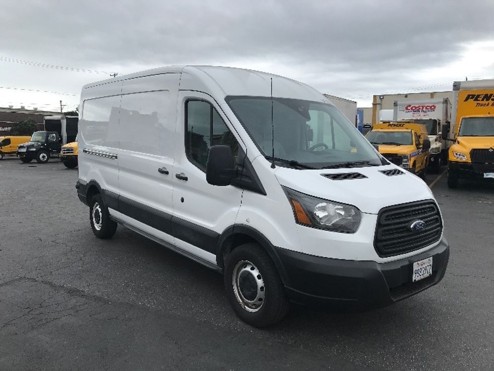 Cargo Van (Panel Van)-Light and Medium Duty Trucks-Ford-2019-Transit 250-West Sacramento-CA-107,243\n\t\tmiles-$ 26,500 - Image 1