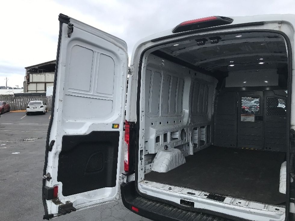 2019 Ford Transit photo 9