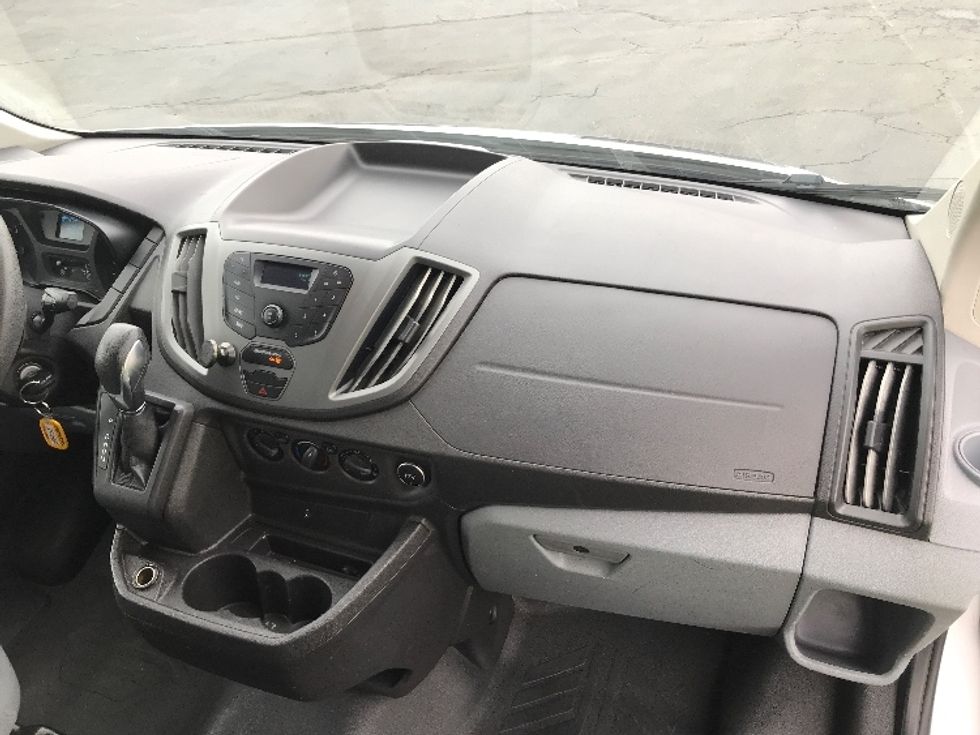 2019 Ford Transit photo 19