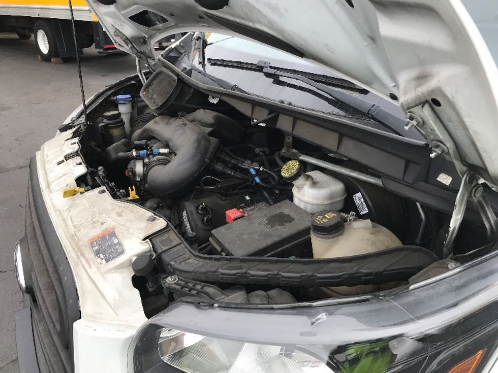 Cargo Van (Panel Van)-Light and Medium Duty Trucks-Ford-2019-Transit 250-West Sacramento-CA-107,243\n\t\tmiles-$ 26,500 - Image 23