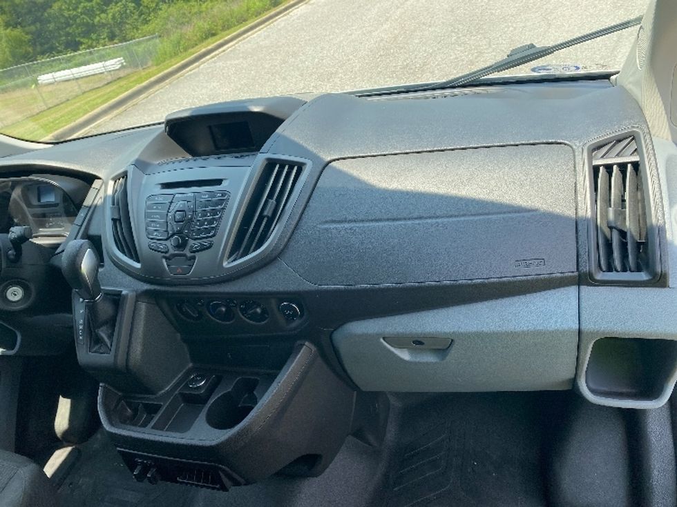 Cargo Van (Panel Van)-Light and Medium Duty Trucks-Ford-2019-Transit 350-Alabaster-AL-187,500\n\t\tmiles-$ 21,750 - Image 18