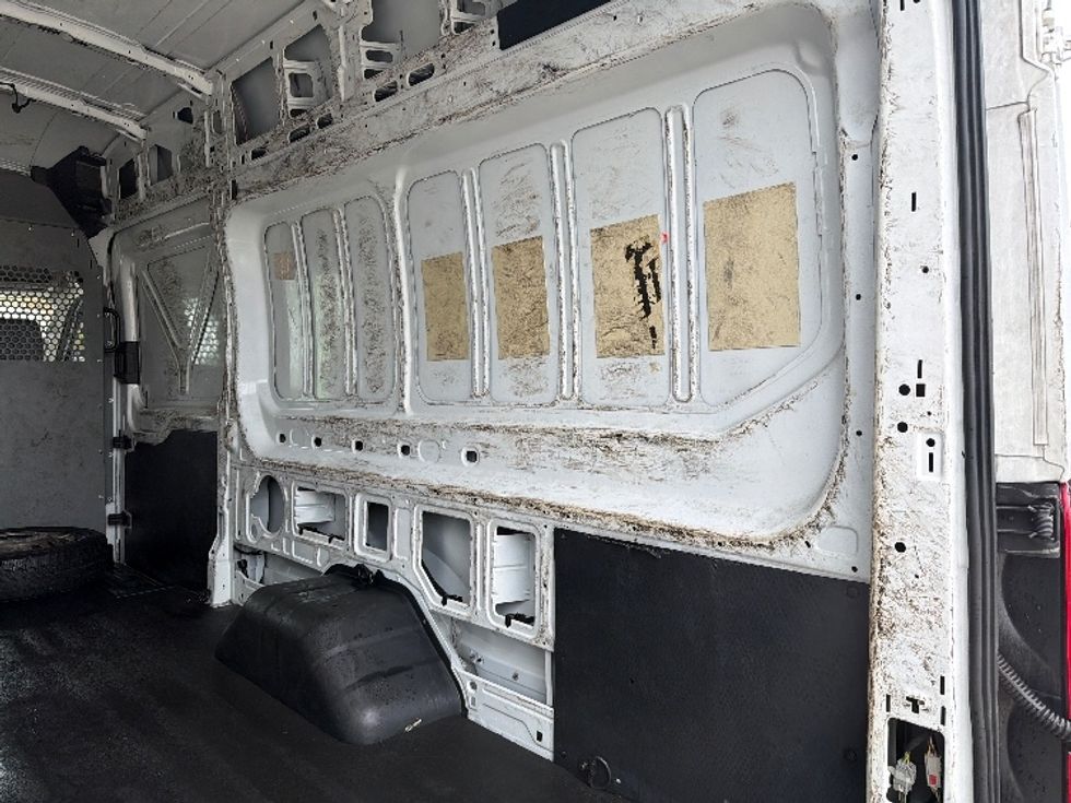 Cargo Van (Panel Van)-Light and Medium Duty Trucks-Ford-2019-Transit 350-Baton Rouge-LA-190,248\n\t\tmiles-$ 24,250 - Image 10