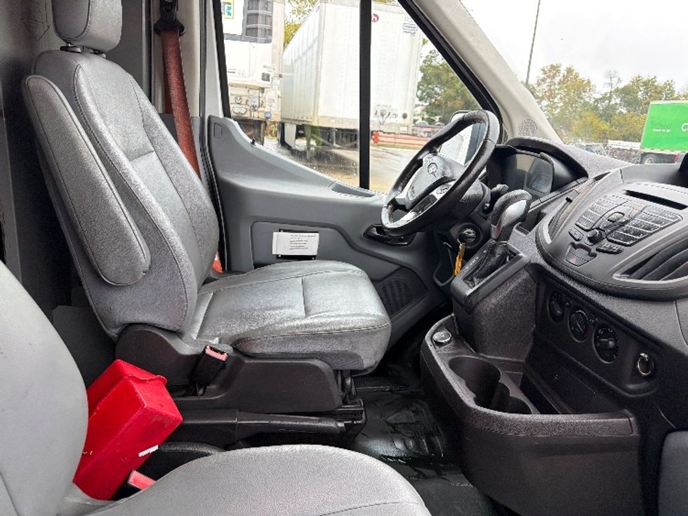 Cargo Van (Panel Van)-Light and Medium Duty Trucks-Ford-2019-Transit 350-Baton Rouge-LA-190,248\n\t\tmiles-$ 24,250 - Image 20