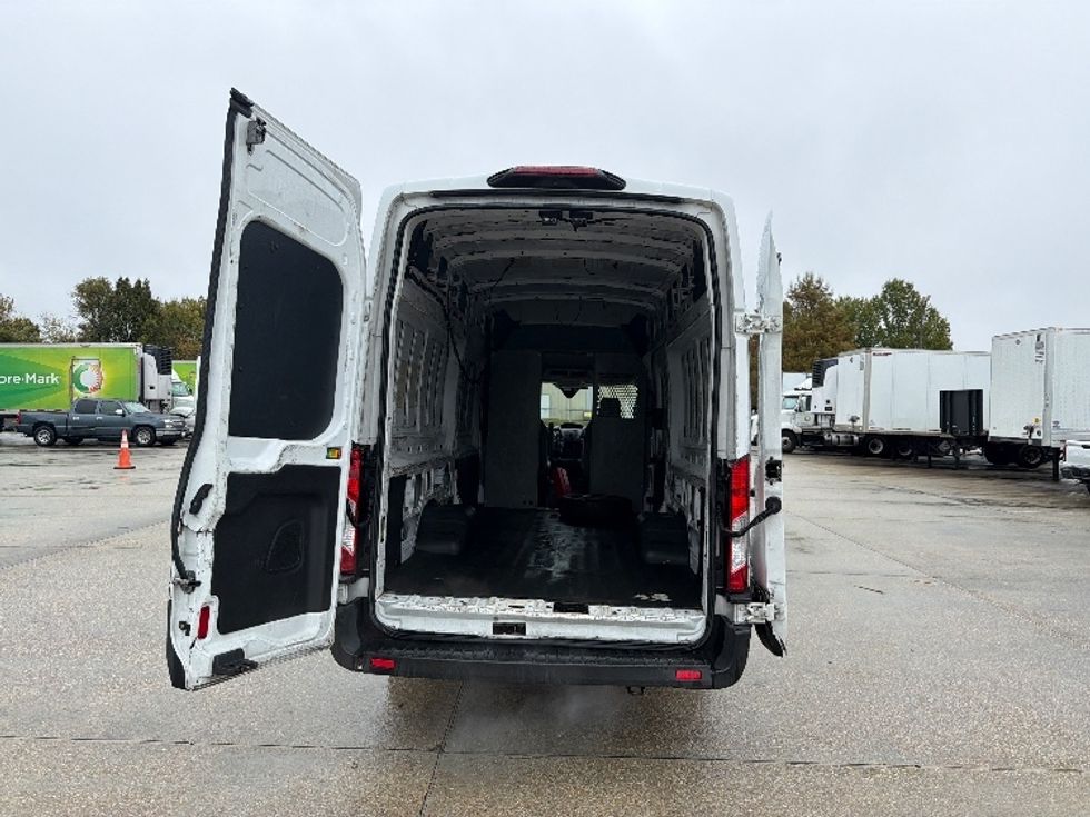 Cargo Van (Panel Van)-Light and Medium Duty Trucks-Ford-2019-Transit 350-Baton Rouge-LA-190,248\n\t\tmiles-$ 24,250 - Image 7